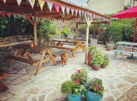 The Walkhampton Inn Отели рядом с достопримечательностью «Tavistock Trout Farm and Fishery»