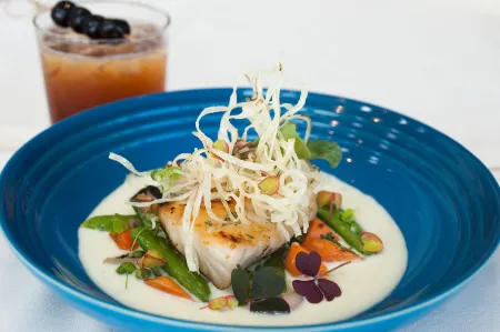 The Hotel at Oberlin Отели в г. Оберлин