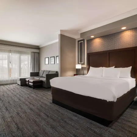 Comfort Inn & Suites Plattsburgh - Morrisonville