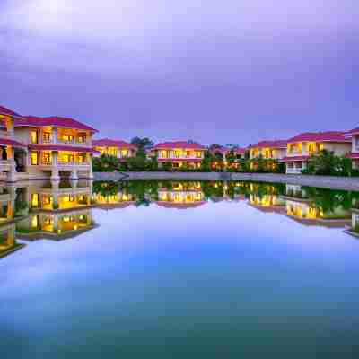 麗景礁湖度假村 Hotel Exterior