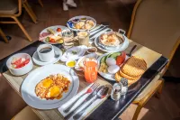 ニュー インペリアル ホテル