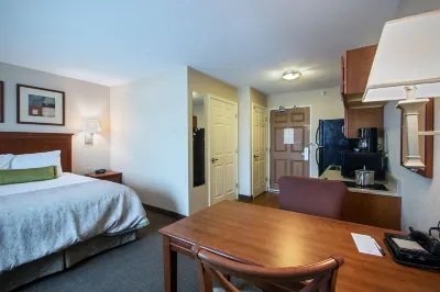 Candlewood Suites Indianapolis Northwest Hotels in Indianapolis
