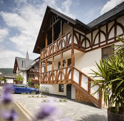 Weinhaus Lenz Hotels in Senheim (Mosel)