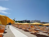 Hotel Dante Family Spa Resort - Beach resorts