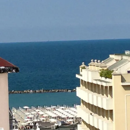 Hotel Marea Con Piscina Nuova Gestione