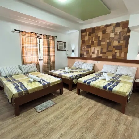 Sea Jewel Hotel Puerto Galera powered by Cocotel