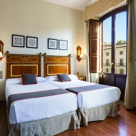 Hotel Plaza Nueva
