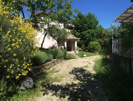 Altrocanto Отели в г. Пенне