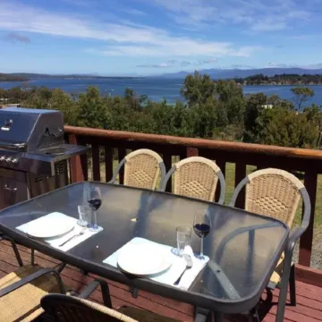 Discover Bruny Island Holiday Accommodation