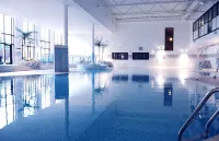 Village Hotel Manchester Hyde - piscine