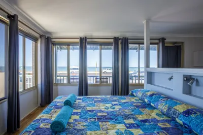 Shark Bay Seafront Apartments Hoteles en 