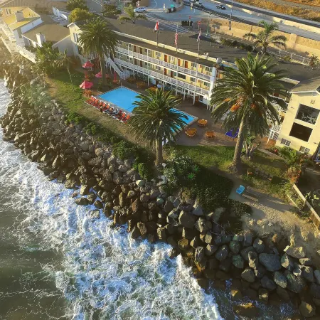 Cliff House Inn