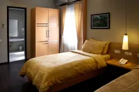 Cozy Boutique Guest House - balcony