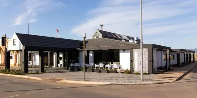 Ellen Hotel