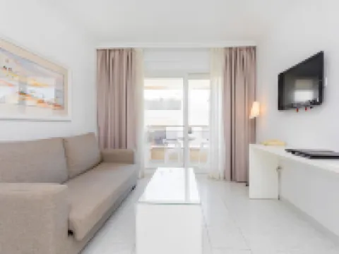 Aparthotel Duquesa Playa Hotels in Santa Eularia des Riu