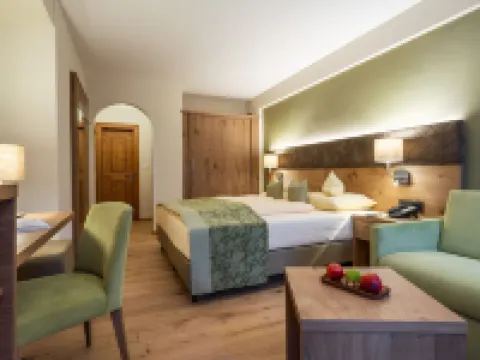 DerNeuwirt Hotels in Hippach