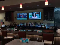Best Western Plus Chateau Fort St. John - bar