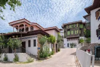 Wyndham Datca Perili Bay Hotels near Datça Meydan