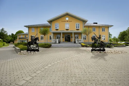 Lumber & Karle Hotels in Skara