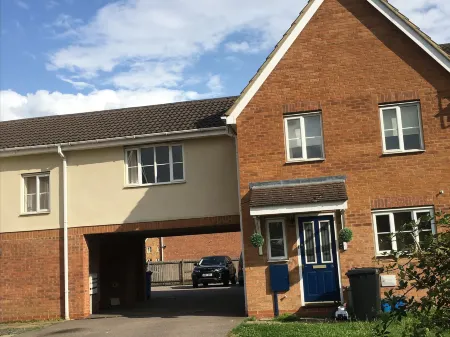 Cosy Corner House Отели в г. Кеттеринг