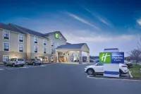 Holiday Inn Express & Suites Circleville Hotels in Pickaway County