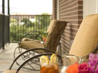 La Maison in Midtown an Urban B&B Hotels near Ensemble/HCC Station