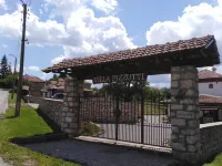 Villa Pizzutti Hotels in Devetaki