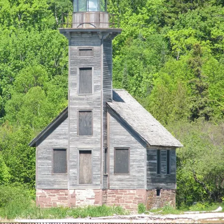 White Pine Lodge