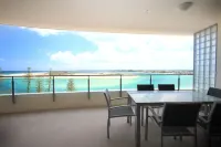 Monaco Apartments Caloundra - Ocean View