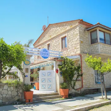 Alacatı Leylak Hotel