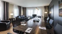 Imperia Hotel & Suites Saint-Eustache Hotels in Boisbriand