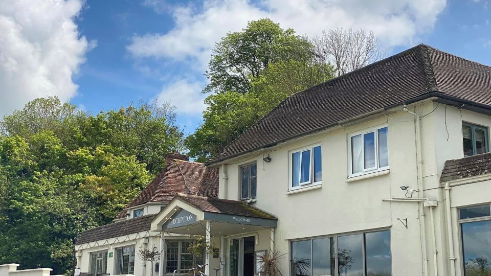 Shillingford Bridge Hotel