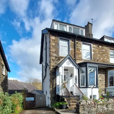 Invergarry Room Only Guest House for Adults