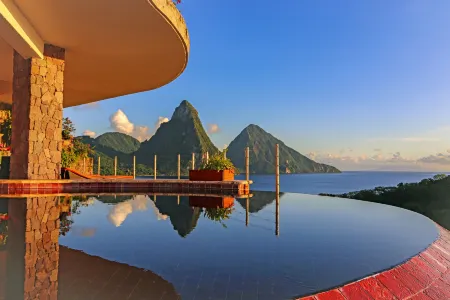 Jade Mountain Отели рядом с достопримечательностью «Анс Частанет Бич»