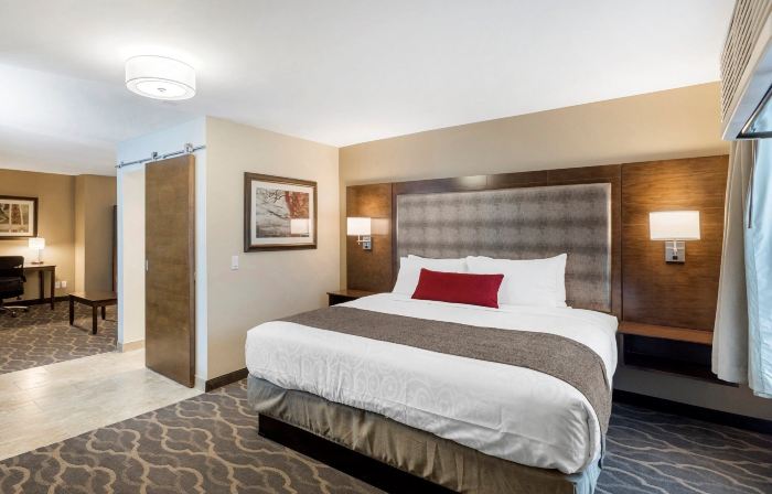 Country Inn & Suites by Radisson, Grandville-Grand Rapids West, MI