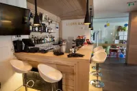 Amira Boutique Hotel - 5-Star