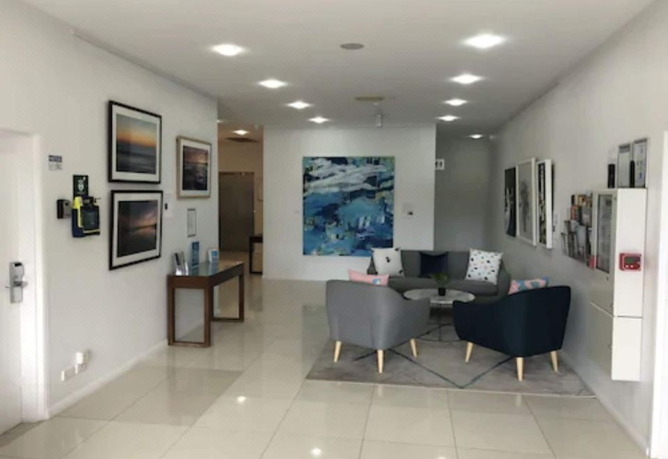 Mantra Wollongong Hotel Over view