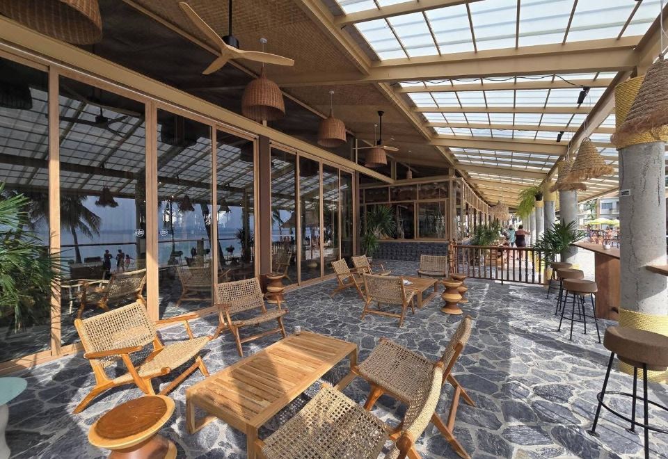 코코넛 비치 리조트 객실