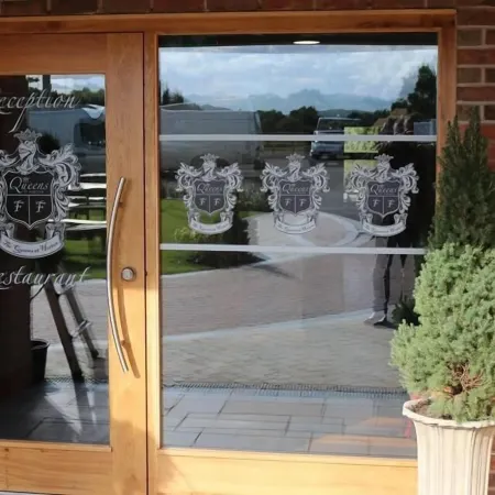 The Queens at Horton