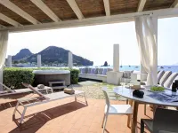 Les Sables Noirs & Spa Hotels in Lipari