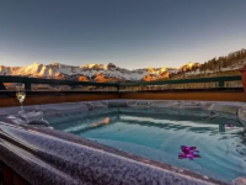 Inn at Lost Creek Hotels in San Miguel County