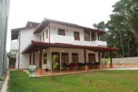 Mama's Palace Hiriketiya