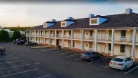 Baymont by Wyndham Tullahoma Hotel di Lynchburg