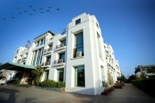 Renest Gandhidham Hotels in 