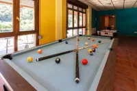 Albergue Los Avellanos - Hostel - Hostels