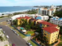 Kalua Holiday Apartments Hotel dekat Maroochydore Surf School