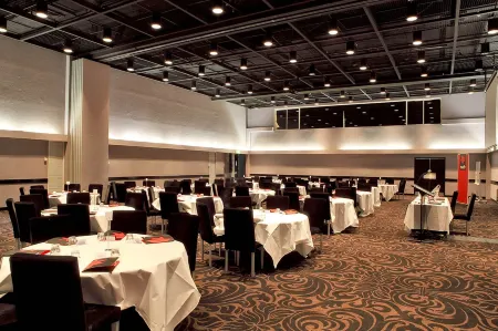 Opal Cove Resort Отели рядом с достопримечательностью «The Big Banana»