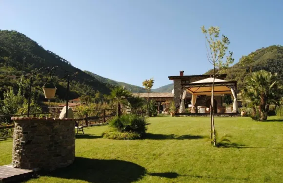 馬斯內德爾康福拉特住宿加早餐旅館