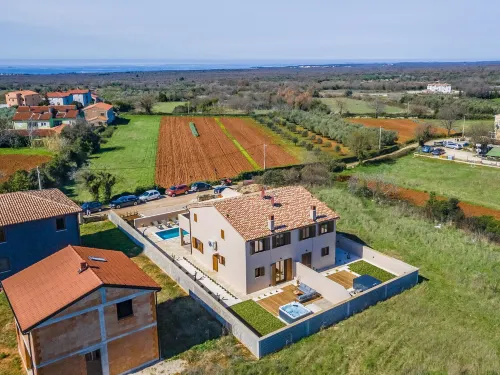 Family Villa with Pool, Wellness - Homestays
