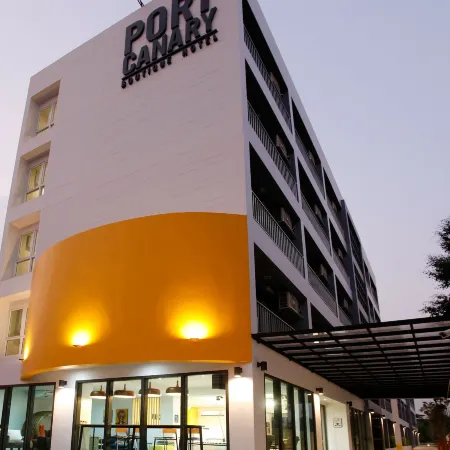Port Canary Airport Hotel